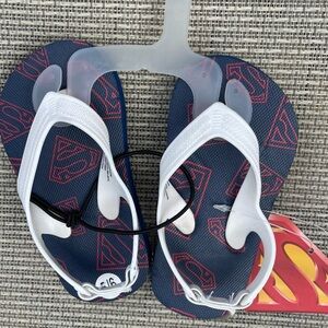 NWT Superman Baby flip flops - size 5/6